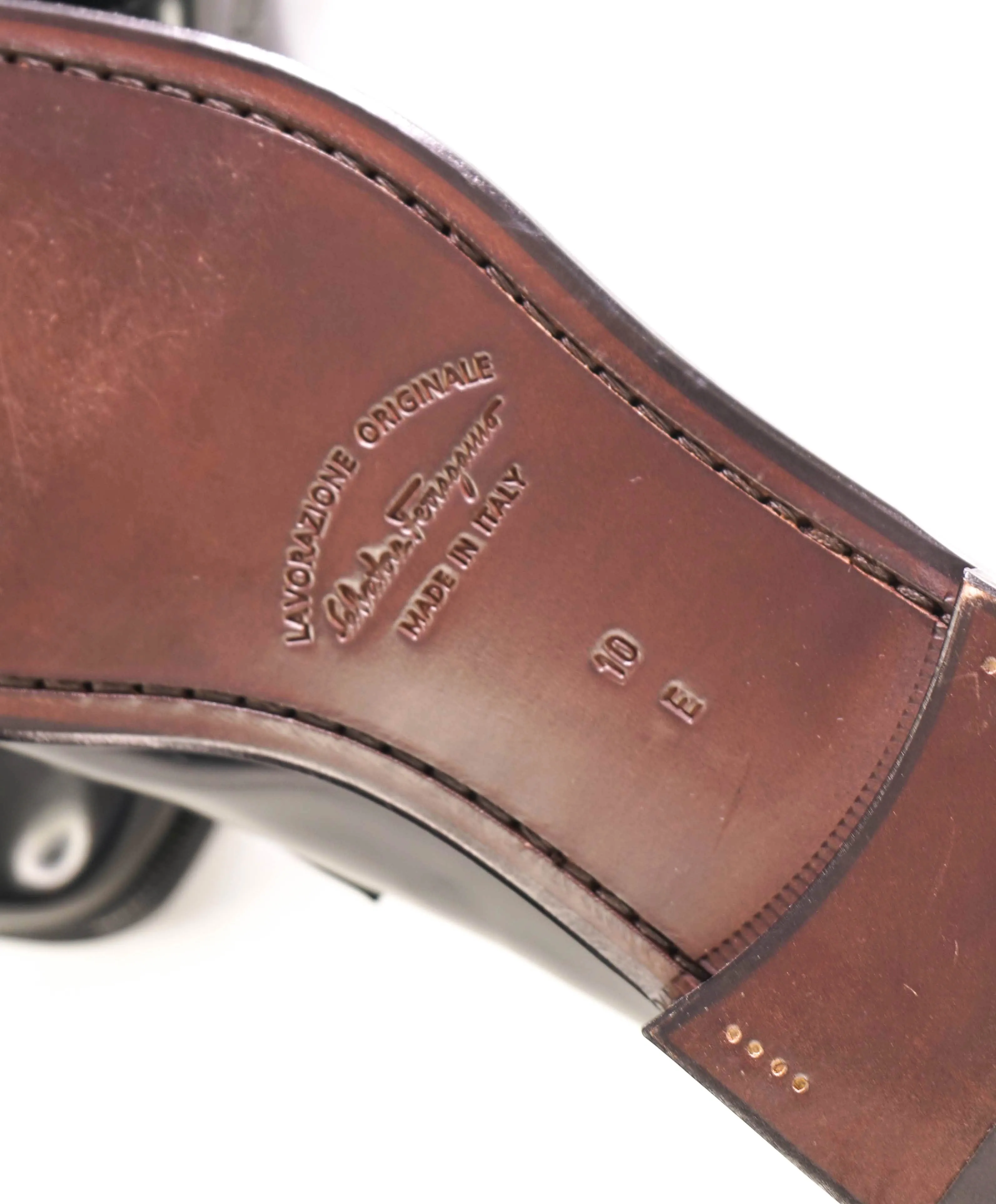 $850 SALVATORE FERRAGAMO - Gancini Bit Loafer Black Leather - 10 E US
