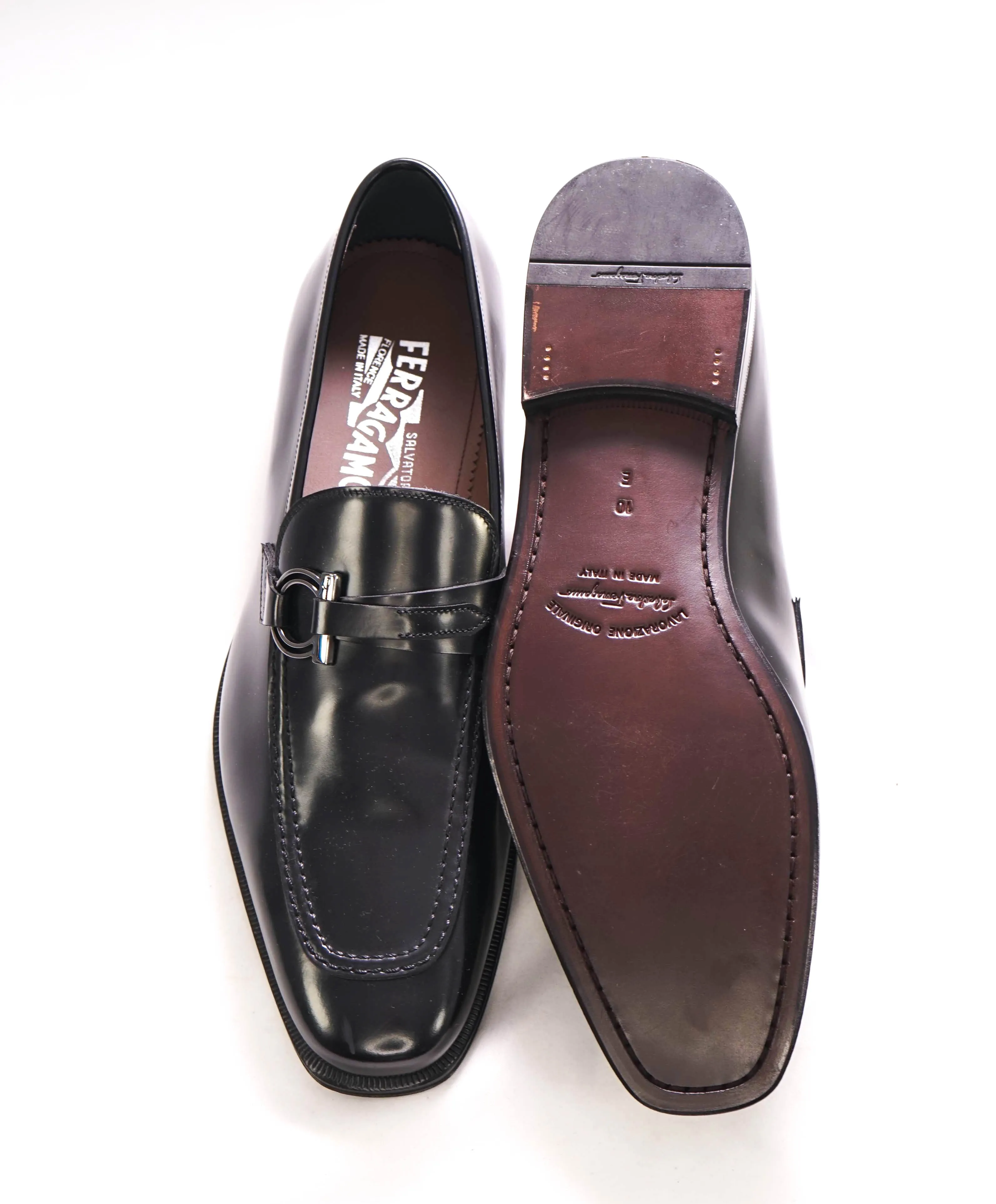 $850 SALVATORE FERRAGAMO - Gancini Bit Loafer Black Leather - 10 E US