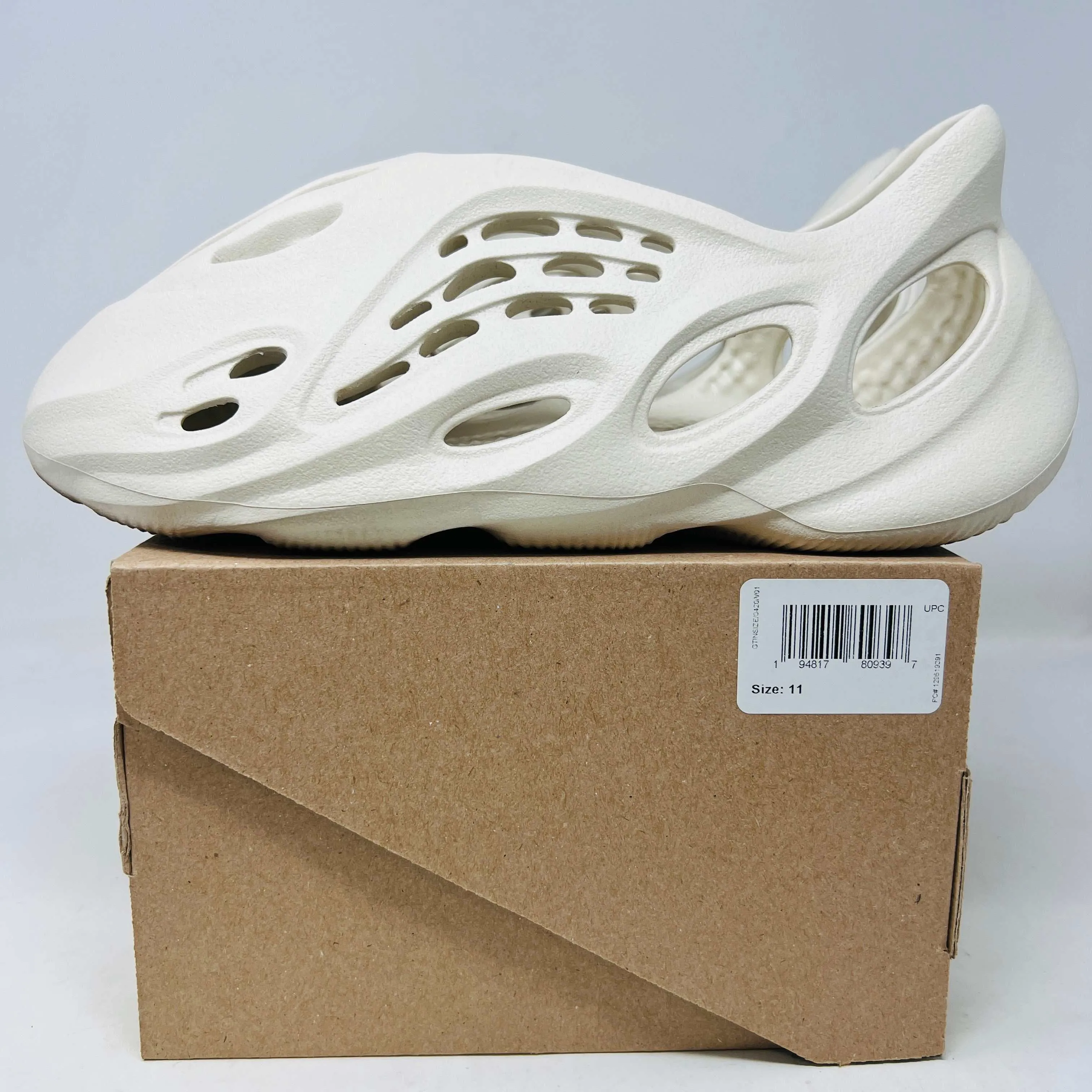 adidas Yeezy Foam RNNR Sand