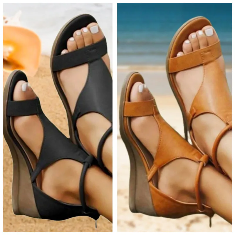CLARA - Orthopedic leather sandals with heel
