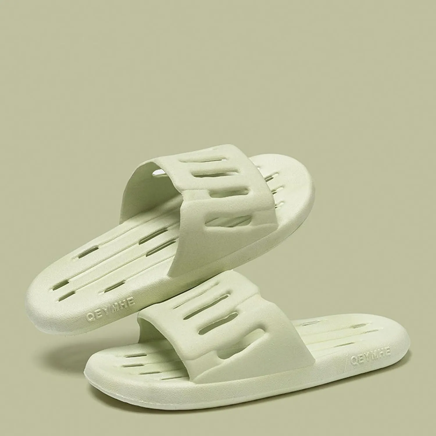 Cloud Slippers for Men Womens Slides Slides for Men Women Spa Living Room Indoor Outdoor Slippers