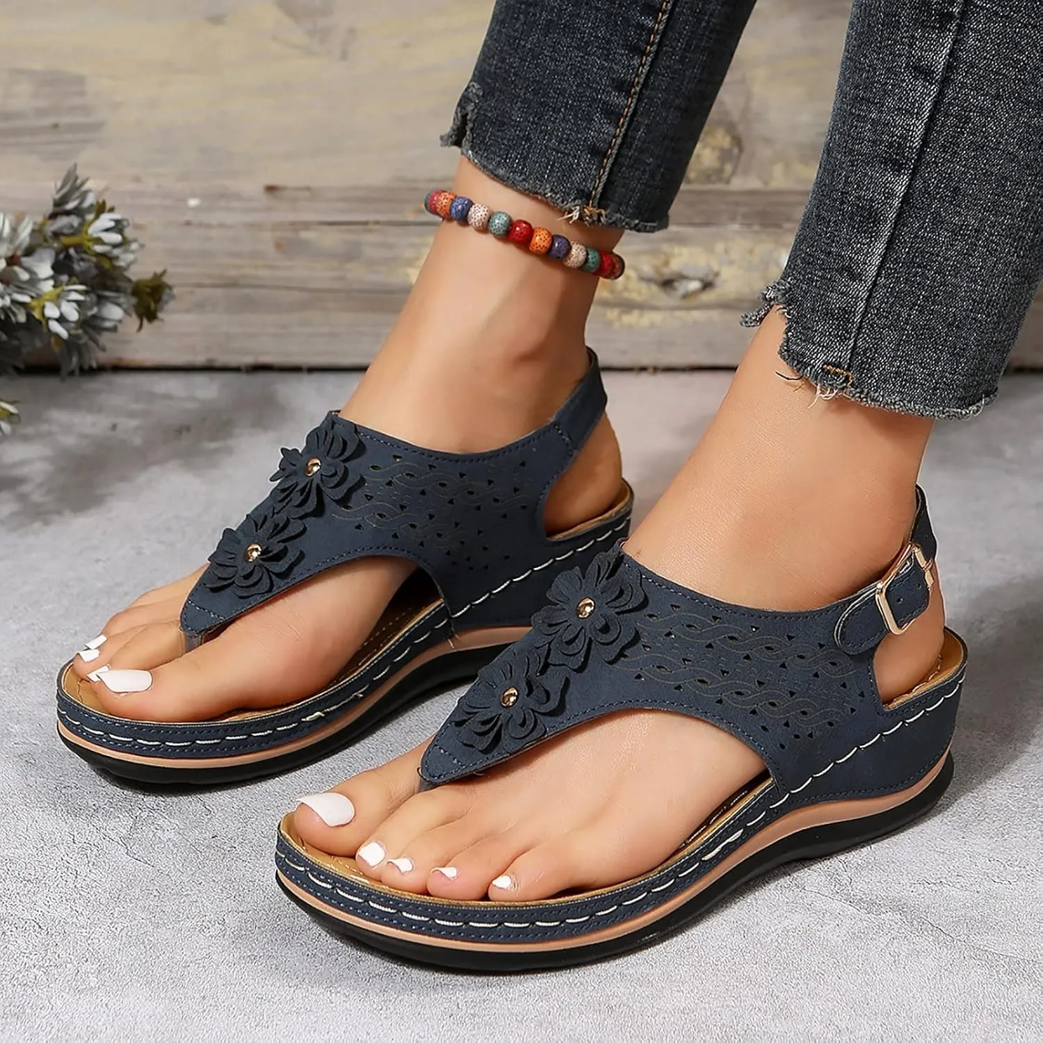 Eduavar Orthopedic Sandals for Women, Womens Sandals Comfy Flip Flops Sandal Anti-Slip Breathable Ankle Strap Sandals