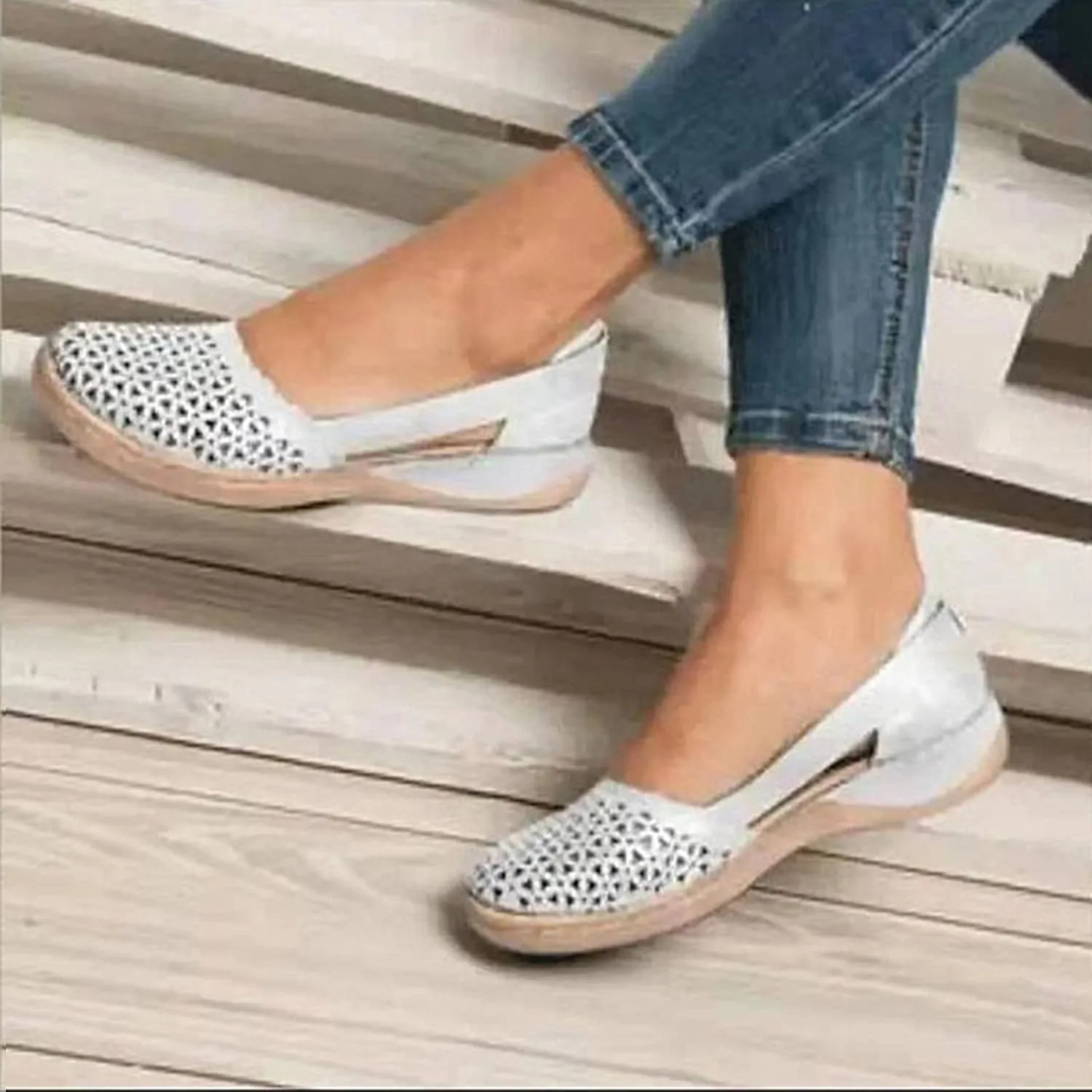 Eduavar Sandals for Women Casual Summer, Wedge Sandals for Women Comfortable Closed Toe Sandals Summer Slip-on Sandals Shoes