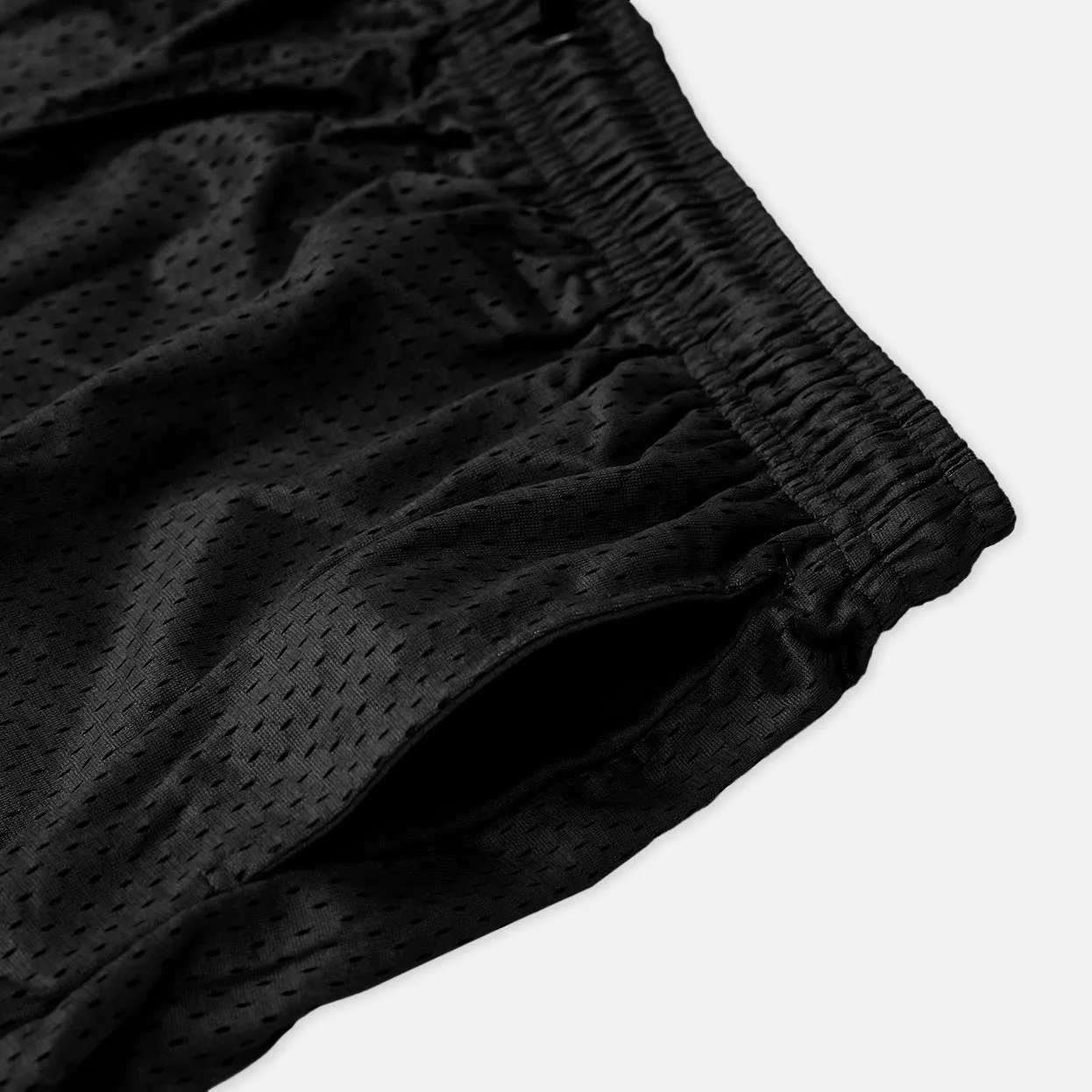 Faith Cross Patch Shorts - 7"
