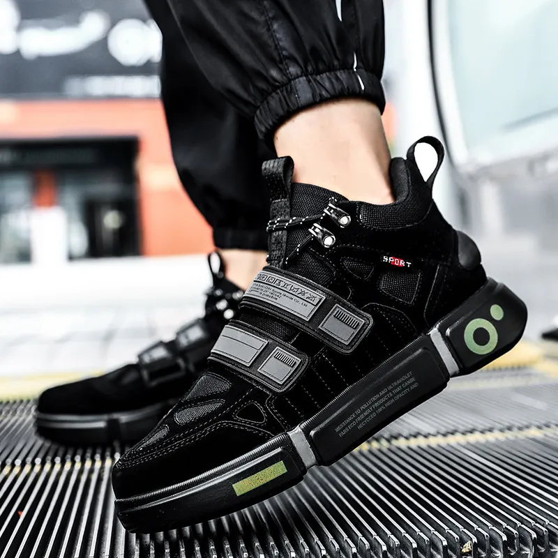 Fashion Women's Running Platform Sneakers / Cross Tied Flat Round Toe Shoes